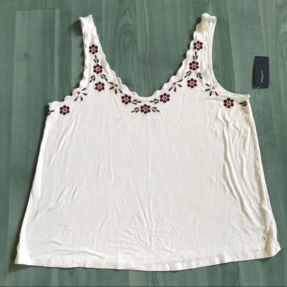 American Eagle Outfitters Tops - NWT AEO tank top